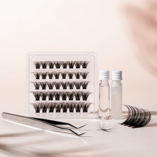 Natural black lash beauty product illustration